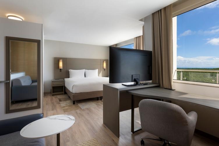 Residence Inn By Marriott Cancun Hotel Zone Екстериор снимка