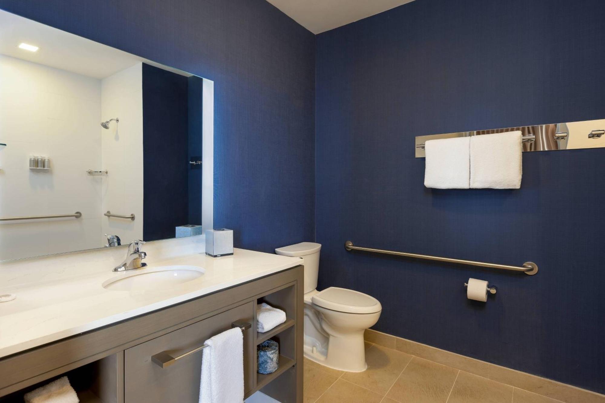 Residence Inn By Marriott Cancun Hotel Zone Екстериор снимка