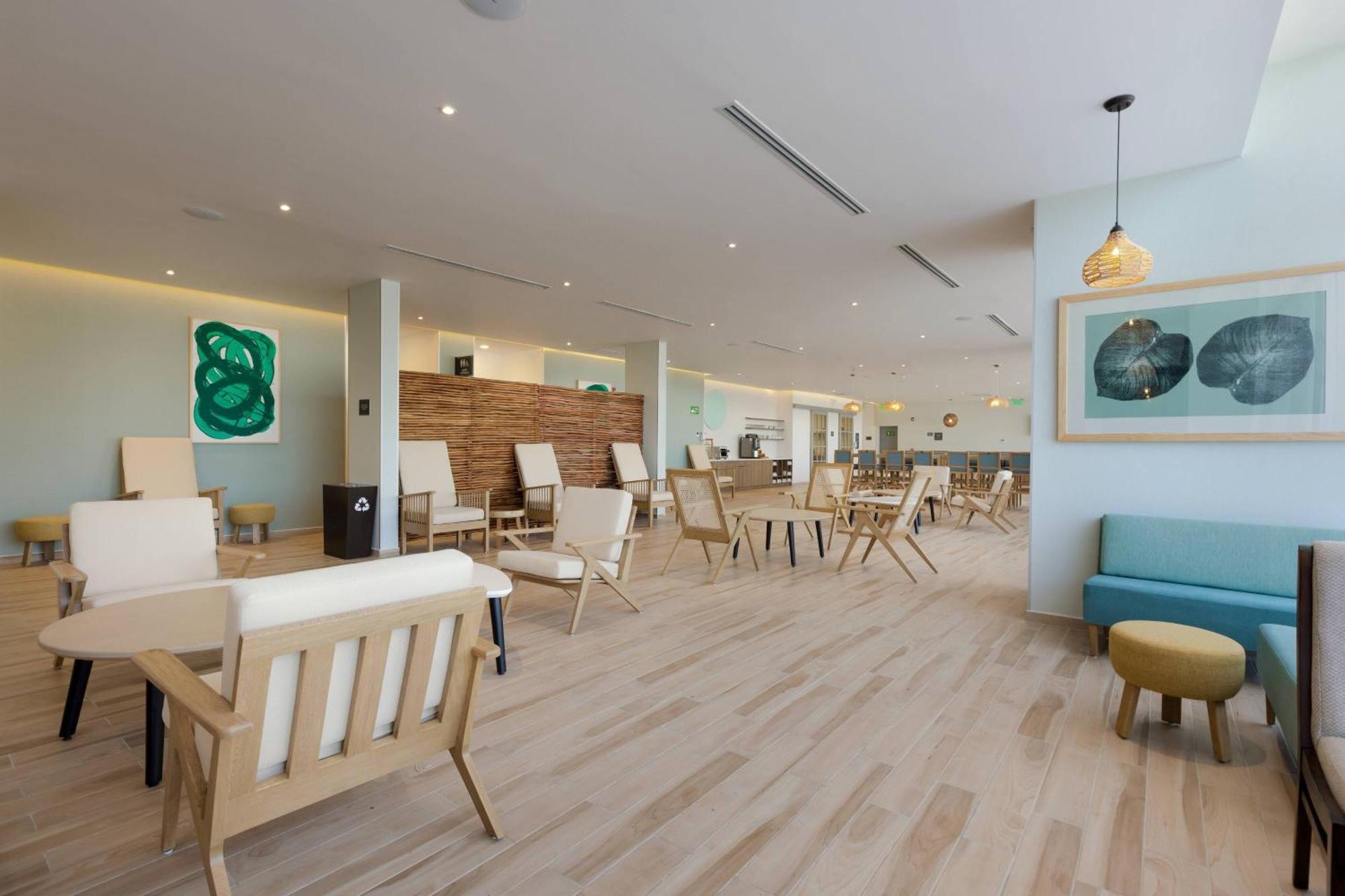 Residence Inn By Marriott Cancun Hotel Zone Екстериор снимка